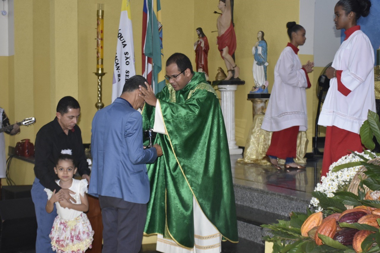 Camacã: Parte 1: 58º aniversário de Camacã:  Missa Solene em Homenagem ao Aniversário da Cidade 
